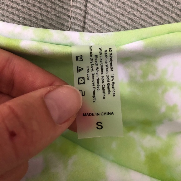 Green tie dye bikini - Picture 3 of 6